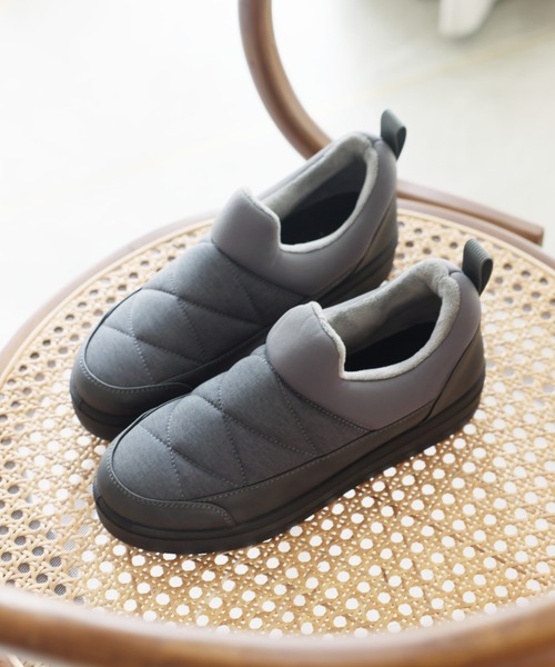 VIVIAN（ヴィヴィアン）の「防水防寒スリッポン（レインシューズ・レディース・ブラック/ベージュ/グレー/カーキ/アイボリー・LL/S/M/L）」の3枚目の写真