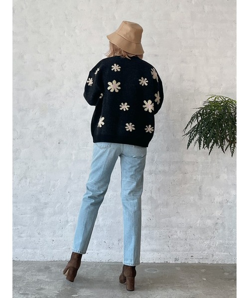 Vicente(ヴィセンテ)の「Happy flower knit(ニット/セーター・レディース・パープル/イエロー・FREE)」の4枚目の写真