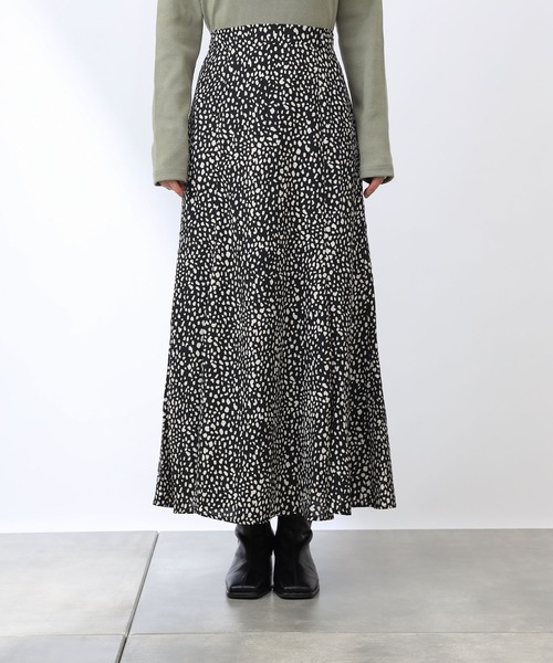 COLONY 2139(コロニートゥーワンスリーナイン)の「レオパード柄マーメイドスカート(スカート・レディース・ブラック/アイボリー・FREE)」の16枚目の写真