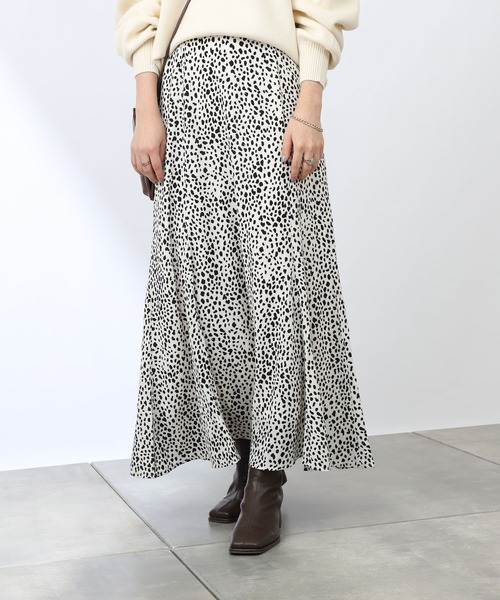 COLONY 2139(コロニートゥーワンスリーナイン)の「レオパード柄マーメイドスカート(スカート・レディース・ブラック/アイボリー・FREE)」の9枚目の写真