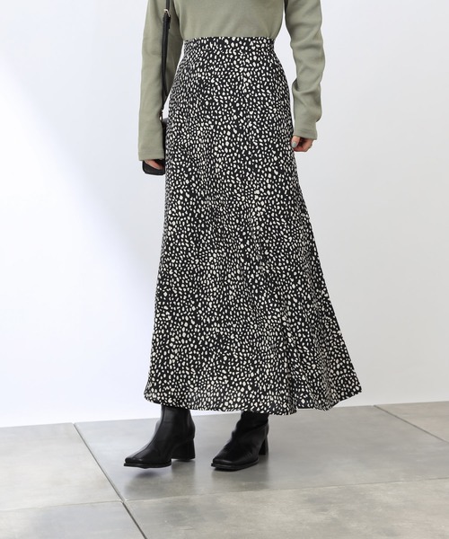 COLONY 2139(コロニートゥーワンスリーナイン)の「レオパード柄マーメイドスカート(スカート・レディース・ブラック/アイボリー・FREE)」の14枚目の写真