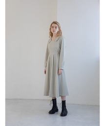 tuck pleats onepiece