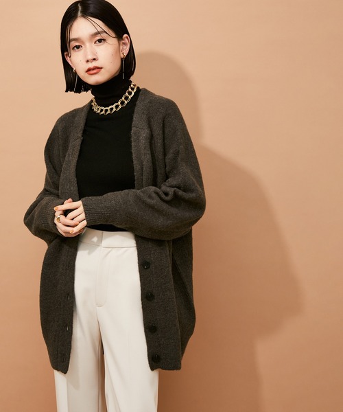 ADAM ET ROPE'(アダムエロペ)の「【アウトレット店舗・WEB限定】エラスティックドルマンカーディガン(カーディガン/ボレロ・レディース・チャコールグレー/ブルー/パープル系その他/ライトグレー・FREE)」の2枚目の写真