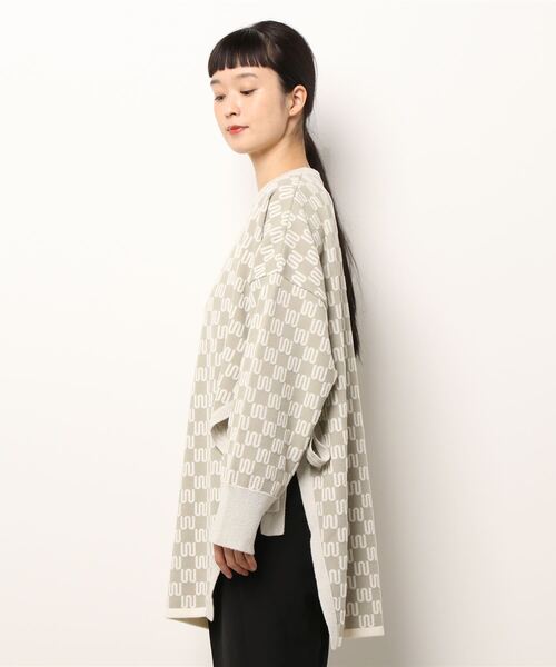 PUBLIC TOKYO（パブリックトウキョウ）の「パイルジャガードアシメニット（ニット/セーター・レディース・アイボリー/ネイビー・FREE）」の4枚目の写真