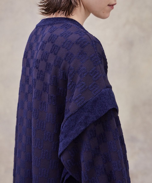 PUBLIC TOKYO（パブリックトウキョウ）の「パイルジャガードアシメニット（ニット/セーター・レディース・アイボリー/ネイビー・FREE）」の6枚目の写真