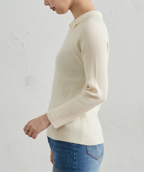 natural couture(ナチュラルクチュール)の「ちょっとモードな大人の衿付きリブニット(ニット/セーター・レディース・ブラック/オフホワイト/グリーン/ライトベージュ・FREE)」の18枚目の写真