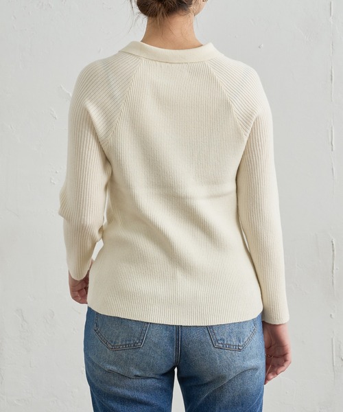 natural couture(ナチュラルクチュール)の「ちょっとモードな大人の衿付きリブニット(ニット/セーター・レディース・ブラック/オフホワイト/グリーン/ライトベージュ・FREE)」の11枚目の写真