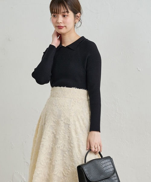 natural couture(ナチュラルクチュール)の「ちょっとモードな大人の衿付きリブニット(ニット/セーター・レディース・ブラック/オフホワイト/グリーン/ライトベージュ・FREE)」の21枚目の写真