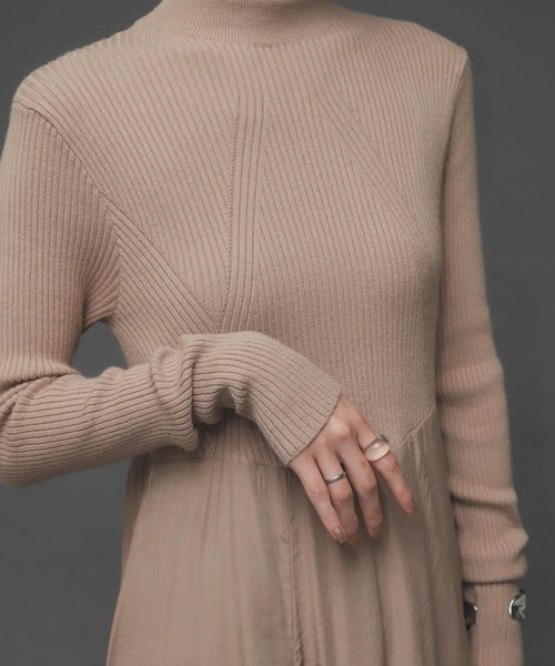 SENSE OF PLACE by URBAN RESEARCH(センスオブプレイスバイアーバンリサーチ)の「リブドッキングワンピース(ワンピース・レディース・ライトベージュ/ブラック・ONE)」の18枚目の写真