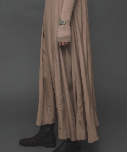 SENSE OF PLACE by URBAN RESEARCH(センスオブプレイスバイアーバンリサーチ)の「リブドッキングワンピース(ワンピース・レディース・ライトベージュ/ブラック・ONE)」の21枚目の写真