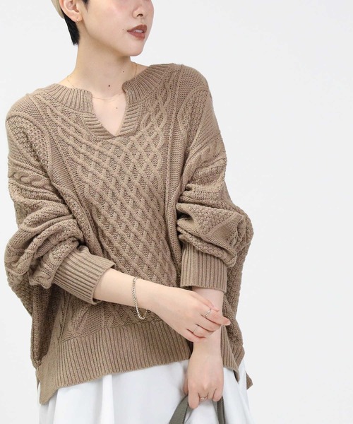 HONEYSUCKLE ROSE(ハニーサックルローズ)の「【HONEYSUCKLE ROSE】フェイクレイヤードニット(ニット/セーター・レディース・ベージュ/ブラック/オフホワイト・L/M)」の12枚目の写真