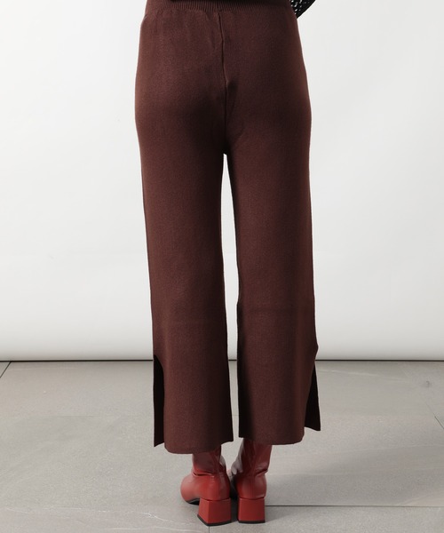 SETUP7(セットアップセブン)の「低身長さんコーデにオススメ◎【SETUP7】スリットフレアリブパンツ KNF(その他パンツ・レディース・ブラック/ダークブラウン/グレー/アイボリー・FREE)」の11枚目の写真