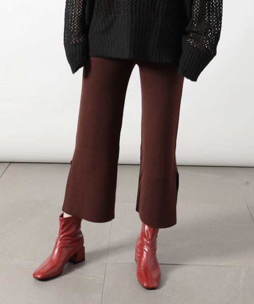 SETUP7(セットアップセブン)の「低身長さんコーデにオススメ◎【SETUP7】スリットフレアリブパンツ KNF(その他パンツ・レディース・ブラック/ダークブラウン/グレー/アイボリー・FREE)」の12枚目の写真