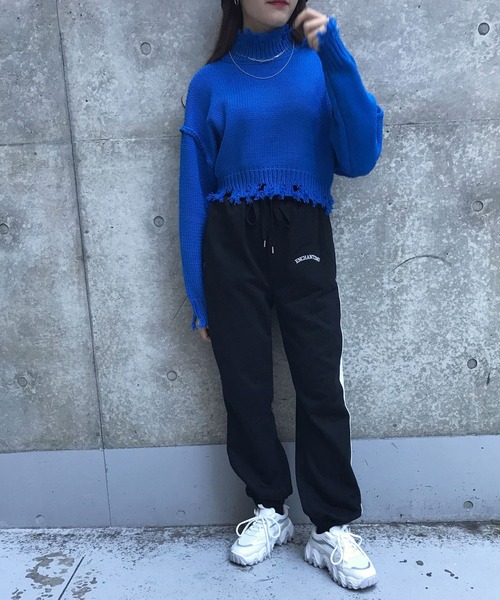 INGNI（イング）の「ショート丈ブロークンニット（ニット/セーター・レディース・ピンク/オレンジ/ブルー/グリーン/アイボリー・M）」の11枚目の写真