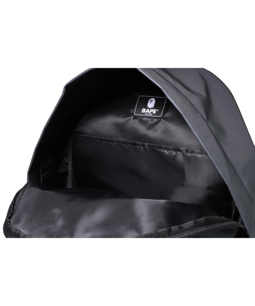 A BATHING APE（アベイシングエイプ）の「AURORA SHARK DAY PACK M（バックパック/リュック・メンズ・ブラック・FREE）」の5枚目の写真