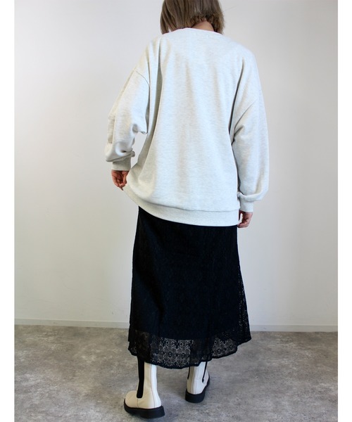 MLI'A（エムリア）の「イニシャルロゴスウェット（スウェット・レディース・ネイビー/オフホワイト/グリーン/オートミール・M）」の16枚目の写真