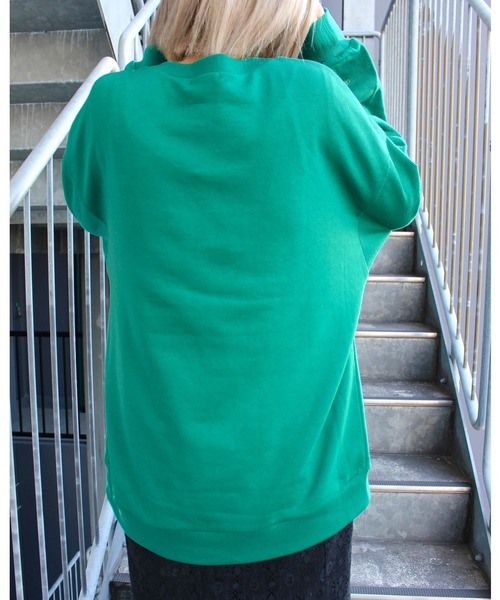 MLI'A（エムリア）の「イニシャルロゴスウェット（スウェット・レディース・ネイビー/オフホワイト/グリーン/オートミール・M）」の12枚目の写真