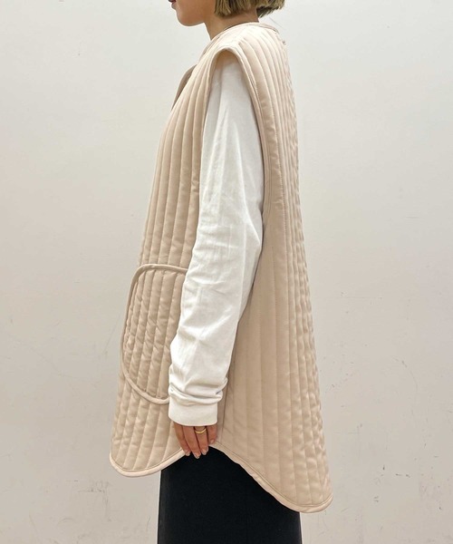 Omekashi（オメカシ）の「キルティングベスト（ポンチョ・レディース・ブラック/ベージュ/アイボリー・FREE）」の20枚目の写真