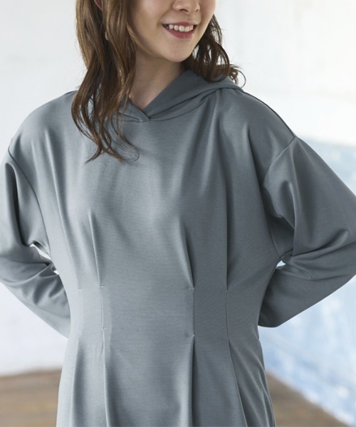 GeeRA(ジーラ)の「ウエストタックパーカーワンピース(ワンピース・レディース・サンドグレー/ブルー/チャコール・LARGE/MEDIUM/X-LARGE/XX-LARGE/SMALL)」の12枚目の写真