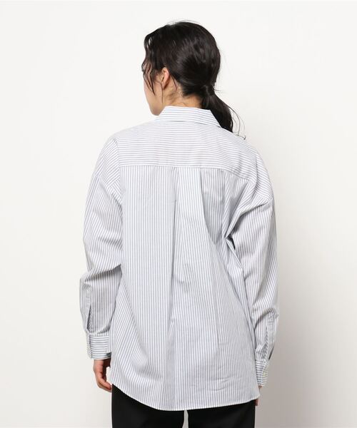 Q（キュー）の「Qエンブレム スキッパーシャツ（シャツ/ブラウス・レディース・アイボリー/ホワイト系その他・MEDIUM）」の4枚目の写真