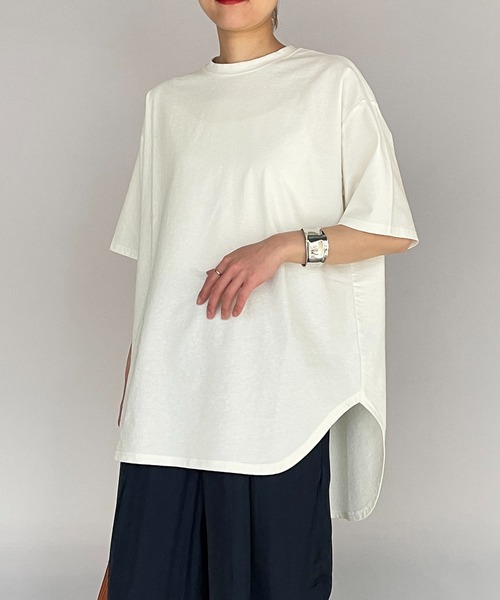 PICCIN(ピッチン)の「スラブ地ビッグTシャツ(Tシャツ/カットソー・レディース・オフホワイト/サックスブルー/マスタード/ブラック・M)」の2枚目の写真