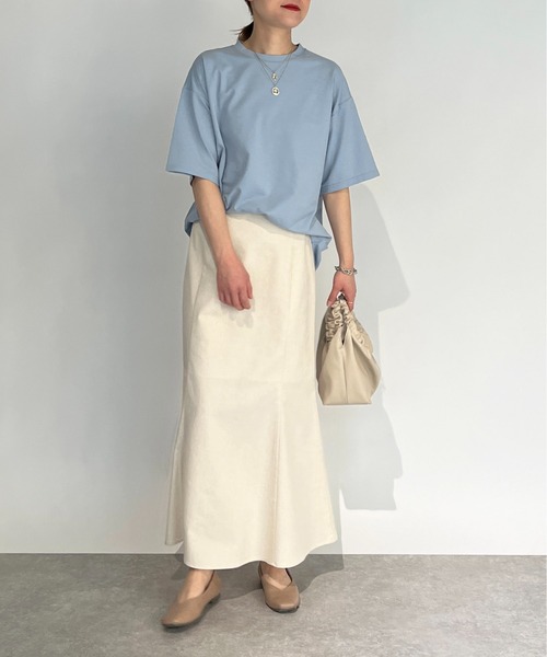 PICCIN(ピッチン)の「スラブ地ビッグTシャツ(Tシャツ/カットソー・レディース・オフホワイト/サックスブルー/マスタード/ブラック・M)」の7枚目の写真
