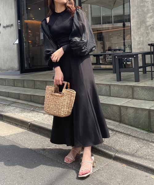 one after another NICE CLAUP（ワンアフターアナザーナイスクラップ）の「Sサイズあり　センタースリットマーメイドスカート（スカート・レディース・ブラック/ブラウン/ライトベージュ/チェック/インディゴブルー/ワンウォッシュ・SMALL/MEDIUM）」の11枚目の写真