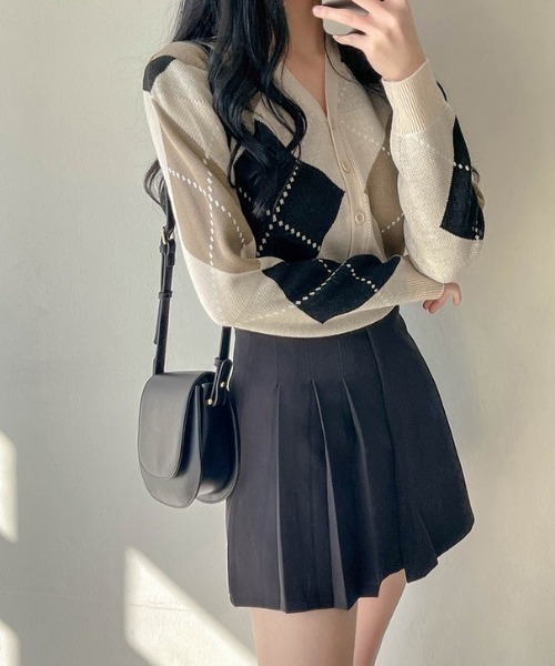 SONA（ソナ）の「SONYUNARA ハーフプリーツベルトミニスカート（スカート・レディース・ブラック/グレー・SMALL/MEDIUM/LARGE）」の9枚目の写真