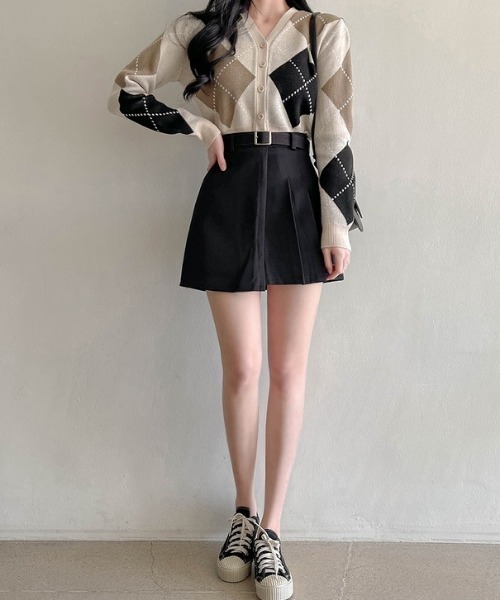 SONA（ソナ）の「SONYUNARA ハーフプリーツベルトミニスカート（スカート・レディース・ブラック/グレー・SMALL/MEDIUM/LARGE）」の11枚目の写真