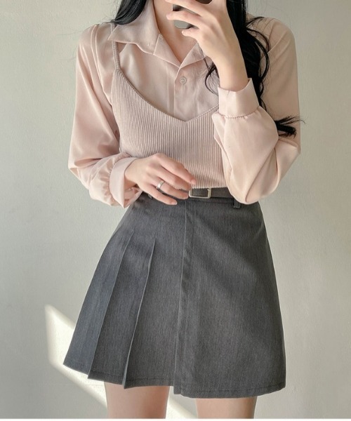 SONA（ソナ）の「SONYUNARA ハーフプリーツベルトミニスカート（スカート・レディース・ブラック/グレー・SMALL/MEDIUM/LARGE）」の14枚目の写真