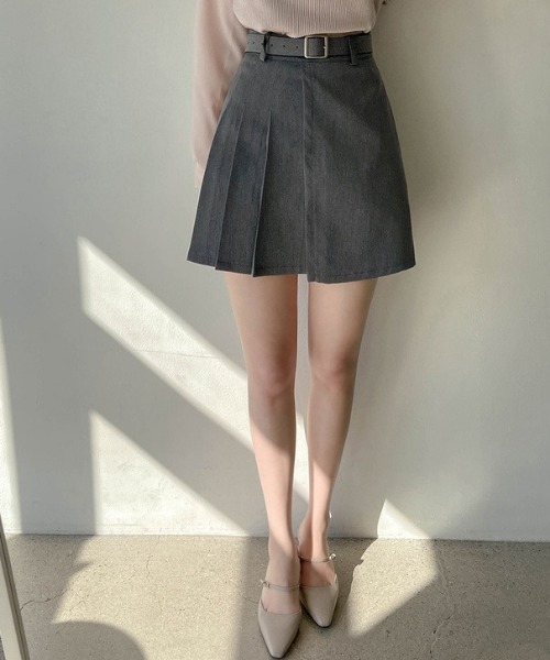 SONA（ソナ）の「SONYUNARA ハーフプリーツベルトミニスカート（スカート・レディース・ブラック/グレー・SMALL/MEDIUM/LARGE）」の16枚目の写真