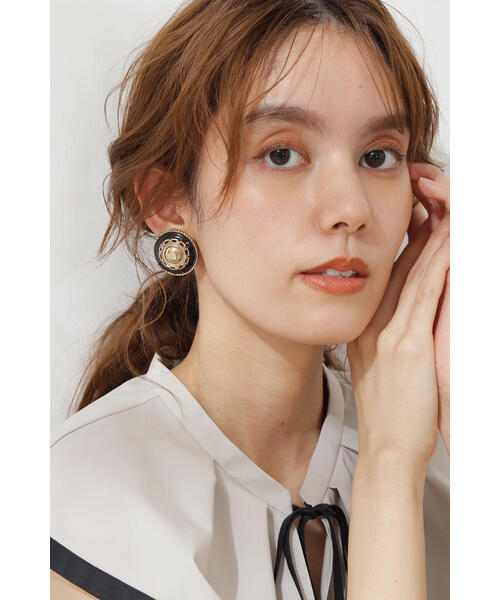 JILL STUART(ジルスチュアート)の「◆ドナイヤリング(イヤリング・レディース・ブラック・フリ-)」の8枚目の写真