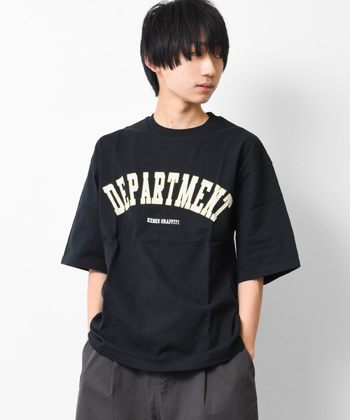 KENES GRAFFITI（ケネスグラフィティ）の「カラーアーチロゴプリントTシャツ（Tシャツ/カットソー・メンズ・ブラック/カーキ/チャコールグレー/ネイビー/オフホワイト・M/XS/L/S）」の3枚目の写真