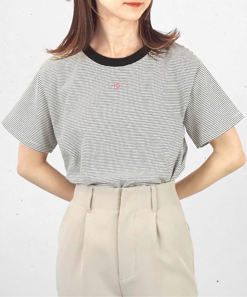 tiptop（ティップトップ）の「イニシャル刺繍ショートT（Tシャツ/カットソー・レディース・A/ピンク/オフホワイト・FREE）」の3枚目の写真