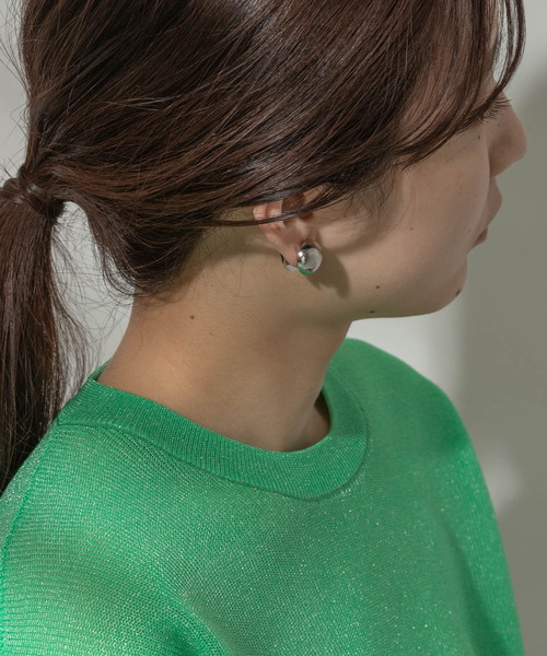 SMELLY（スメリー）の「メタルキュウタイピアス（ピアス（両耳用）・レディース・シルバー・-）」の3枚目の写真