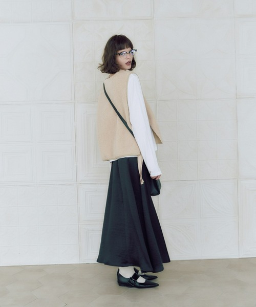 manana suerte（マニャーナスエルテ）の「サイドリボンボアベスト（ベスト・レディース・ブラック/オフホワイト・FREE）」の11枚目の写真