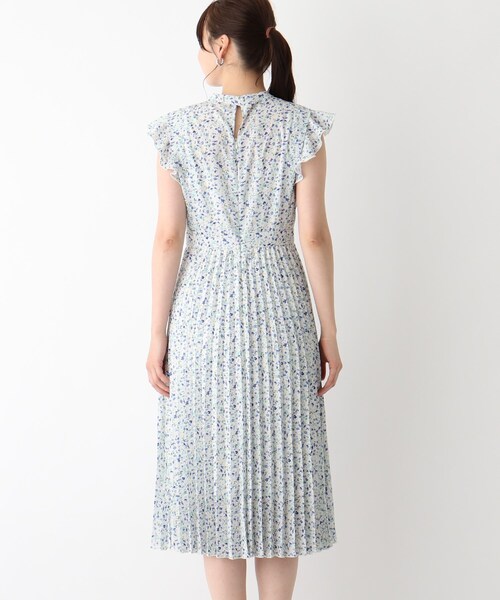 index(インデックス)の「◆ミニフラワーフリルプリーツワンピース【WEB限定サイズ】(ワンピース・レディース・グリーン系その他2/ホワイト系3/ブラック系・40/38/42/36)」の7枚目の写真