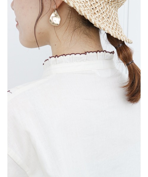 ehka sopo（エヘカソポ）の「刺繍スタンドレースブラウス（シャツ/ブラウス・レディース・オフホワイト/キナリ/ブラック・ﾌﾘ-）」の16枚目の写真