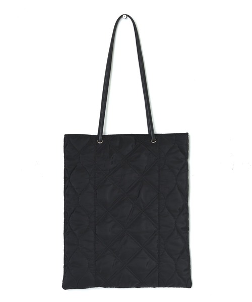 w closet(ダブルクローゼット)の「ハートポーチ付きキルティングトートバッグ(トートバッグ・レディース・ブラック/カーキ/アイボリー/ラベンダー・FREE)」の5枚目の写真