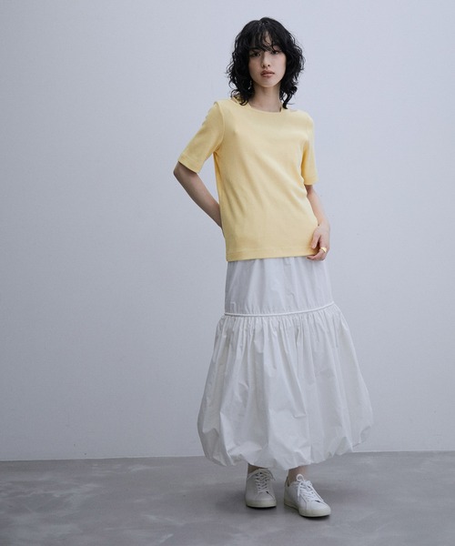 ADAM ET ROPE'(アダムエロペ)の「デザインレイヤードプルオーバー(Tシャツ/カットソー・レディース・ブラック/ベージュ/パープル・FREE)」の4枚目の写真