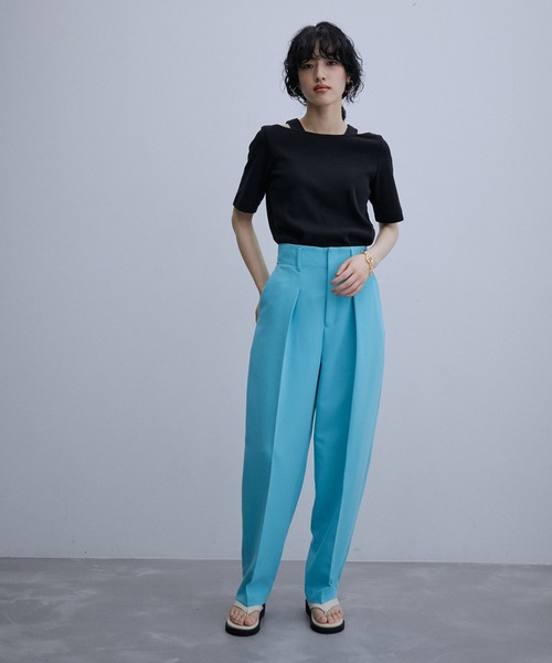 ADAM ET ROPE'(アダムエロペ)の「デザインレイヤードプルオーバー(Tシャツ/カットソー・レディース・ブラック/ベージュ/パープル・FREE)」の10枚目の写真