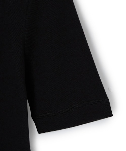 ADAM ET ROPE'(アダムエロペ)の「デザインレイヤードプルオーバー(Tシャツ/カットソー・レディース・ブラック/ベージュ/パープル・FREE)」の9枚目の写真