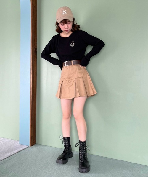 one after another NICE CLAUP（ワンアフターアナザーナイスクラップ）の「ベルト付きプリーツミニスカート（スカート・レディース・ブラック/ブラウン/ベージュ/ケミカルウォッシュ・FREE）」の8枚目の写真