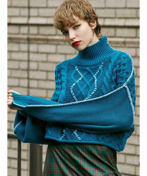 jouetie（ジュエティ）の「クロップドステッチニット（ニット/セーター・レディース・オレンジ/ブラック/ブルー/グリーン・MEDIUM）」の5枚目の写真