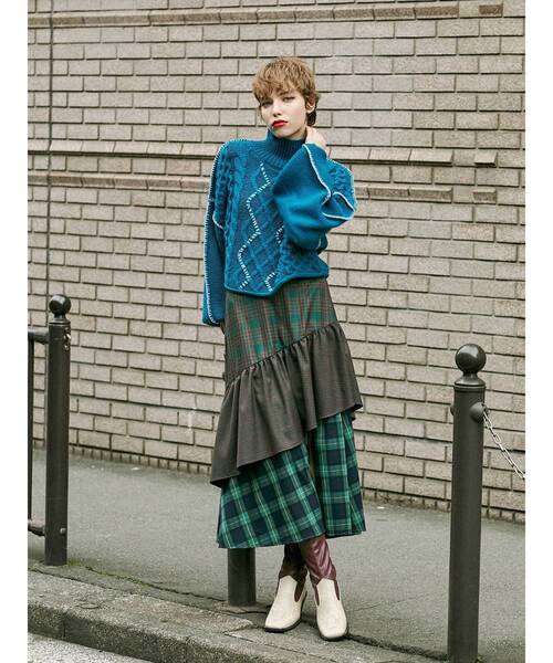 jouetie（ジュエティ）の「クロップドステッチニット（ニット/セーター・レディース・オレンジ/ブラック/ブルー/グリーン・MEDIUM）」の15枚目の写真