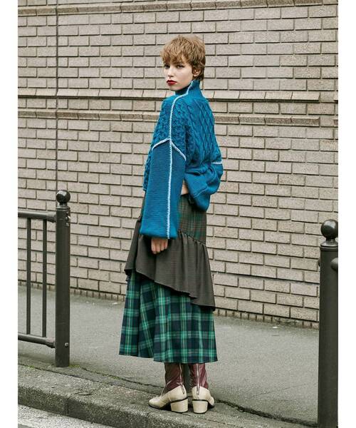 jouetie（ジュエティ）の「クロップドステッチニット（ニット/セーター・レディース・オレンジ/ブラック/ブルー/グリーン・MEDIUM）」の16枚目の写真