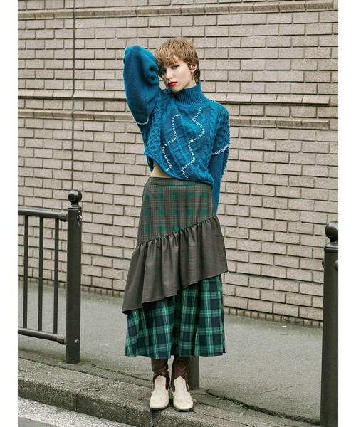 jouetie（ジュエティ）の「クロップドステッチニット（ニット/セーター・レディース・オレンジ/ブラック/ブルー/グリーン・MEDIUM）」の17枚目の写真