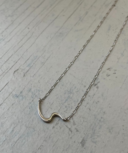 cheriella(シェリエラ)の「【cheriella】スクリューチェーンネックレス(ネックレス・レディース・シルバー/ゴールド・FREE)」の6枚目の写真