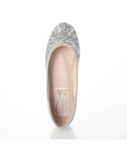 Launa lea ballet(ラウナレア バレエ)の「【新色追加】ラウンドトゥバレエシューズ(B1601A)(バレエシューズ・レディース・シルバー/グレイッシュベージュ/ブラック/ライラック/オフホワイト/ピンクベージュ/ライトブルー・24.5cm/23.0cm/23.5cm/24.0cm/22.5cm/25.0cm/22.0cm/21.5cm/25.5cm/26.0cm)」の21枚目の写真