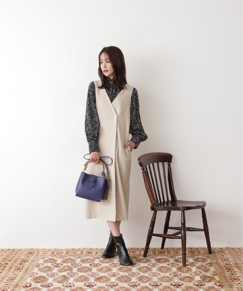 N.（N. Natural Beauty Basic）（エヌエヌナチュラルビューティーベーシック）の「バンブータッセルショルダーバッグ（ショルダーバッグ・レディース・ブラック/グレイッシュベージュ/ブルー・ﾌﾘ-）」の7枚目の写真